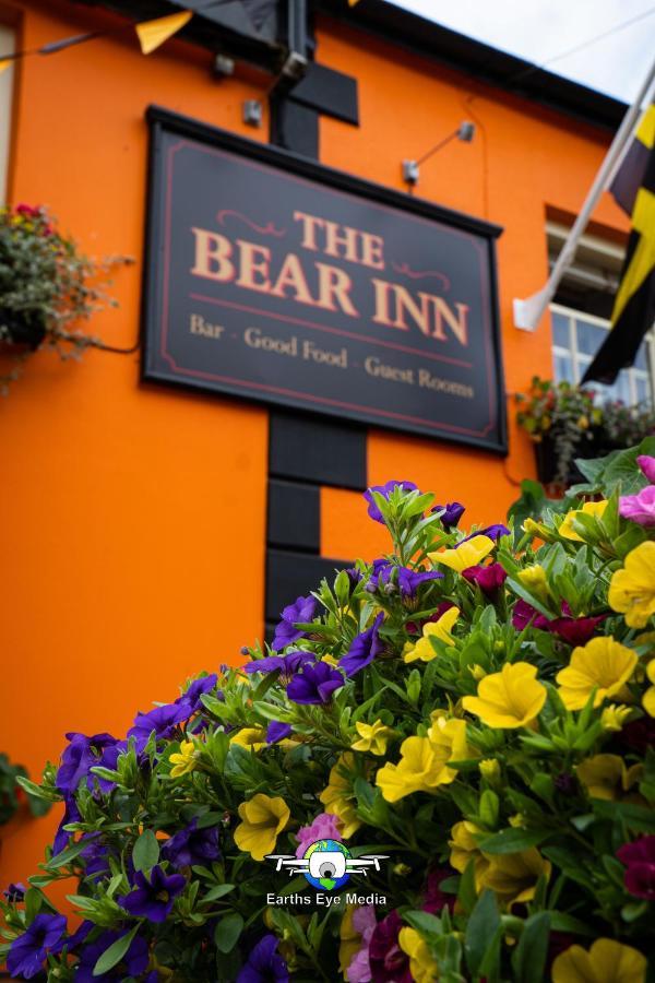 The Bear Inn Llandovery Kültér fotó